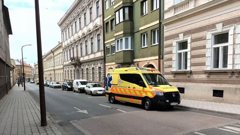 Zalában egy különleges esemény történt: egyetlen esetkocsi hat ember életét mentette meg.