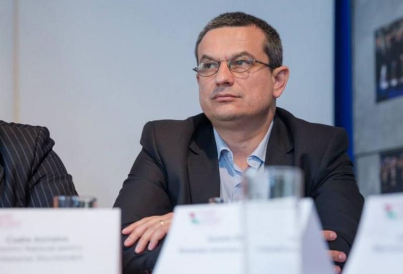 Az RMDSZ ajánlása szerint Asztalos Csaba lehet a következő alkotmánybíró.