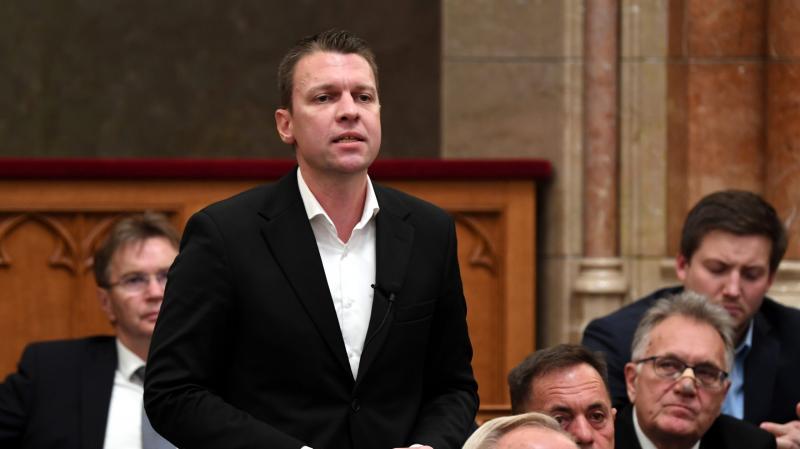 Menczer Tamás nyilvánosságra hozta, hogy csak egyetlen európai vezető képviselteti magát a közelgő békecsúcson.