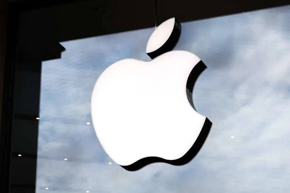 Apple - Egymilliárd dolláros befektetés Indonéziában

Az Apple bejelentette, hogy egy figyelemre méltó, egymilliárd dolláros beruházást indít Indonéziában. Ezzel a lépéssel a tech óriás célja, hogy megerősítse jelenlétét a délkelet-ázsiai piacon, és támog