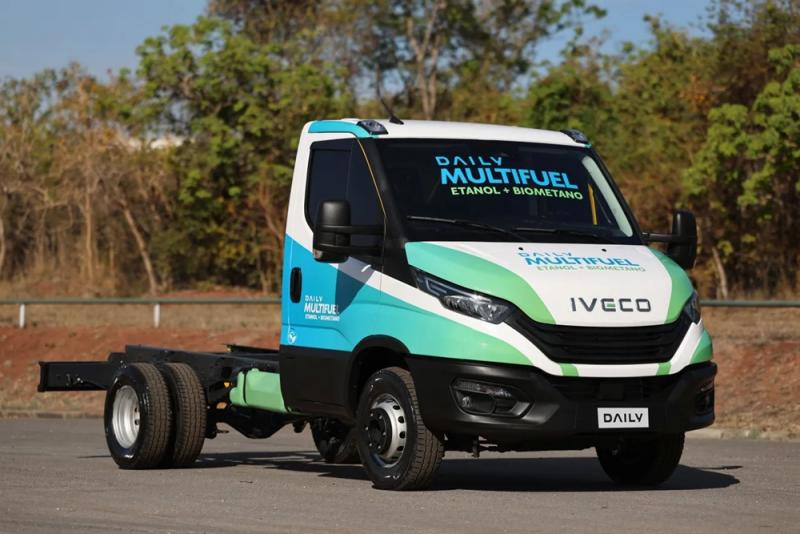 Ez a teherautó környezetbarátabbá válik az üzemanyag megválasztásával.