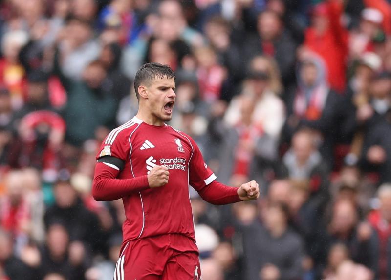 Kerkez Milos ünnepélyesen megszerezte első találatát a Liverpool színeiben, ám sajnos a csapat számára egy rendkívül kínos vereség következett be. | szmo.hu