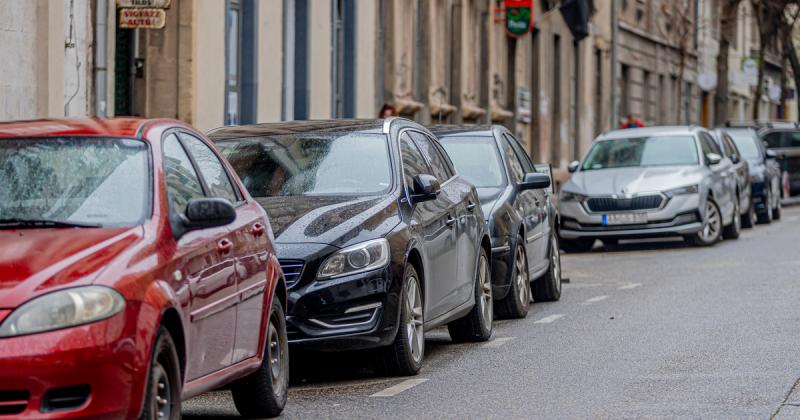 Csupán néhány hónap elteltével a Kúria drámai módon másodjára is megsemmisítette a parkolási rendeletet, ezzel véglegesen pontot téve a vitatott ügy végére.